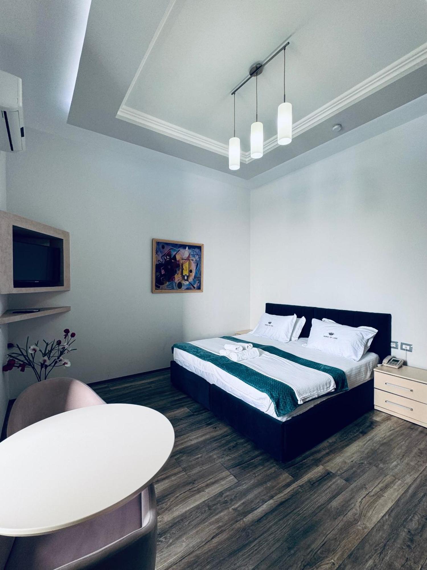 Prince Of Lake Hotel Shkoder Ngoại thất bức ảnh