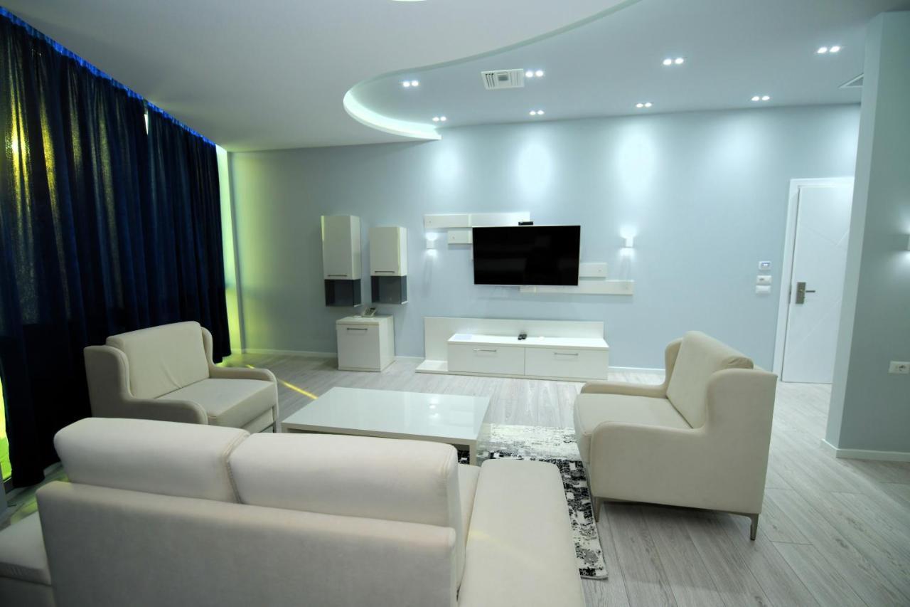 Prince Of Lake Hotel Shkoder Ngoại thất bức ảnh